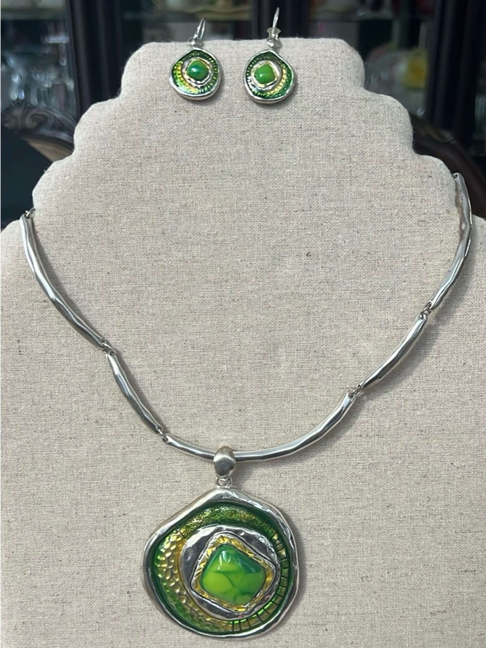 Green and Silver Artisan Pendant Necklace & Earring Set